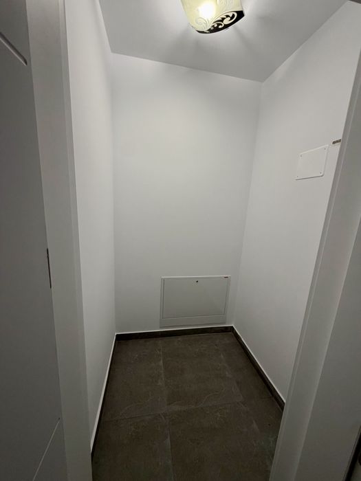 Apartament 2 camere + gradina + parcare
