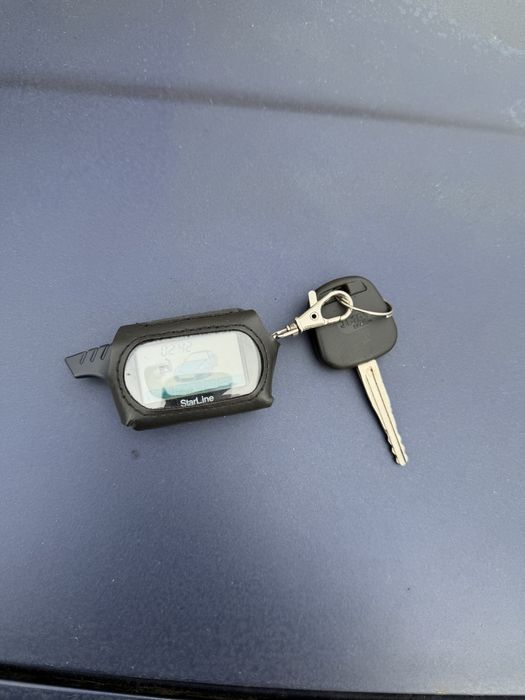 Продам авто Тайота Рав4