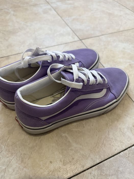 Vand adidasi tenisi vans 38