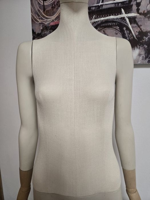 Manechin femeie masiv