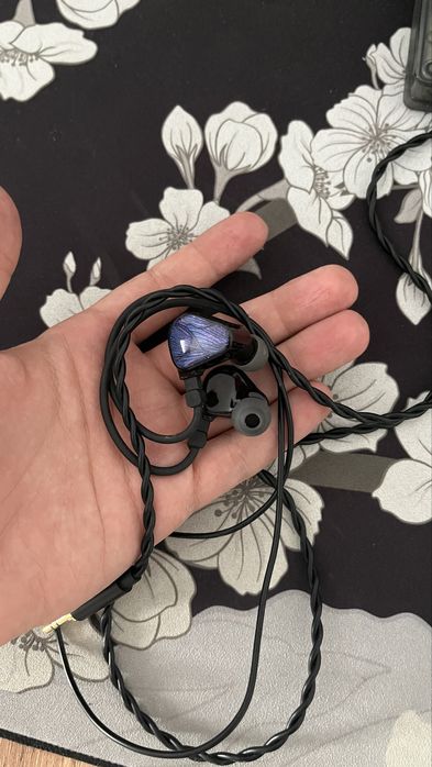 truather zero blue 2