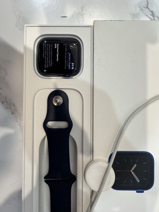 Ceas Apple Watch Series 6 44mm Blue Aluminium