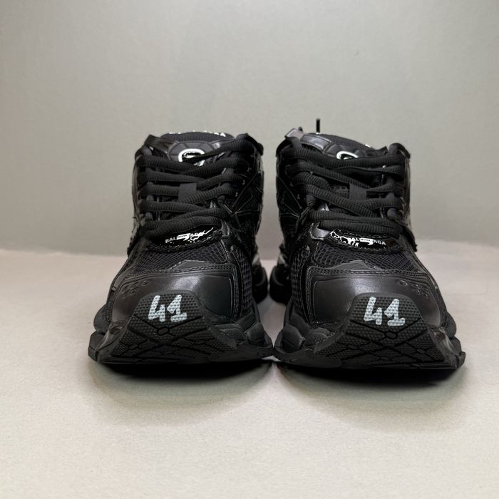 Balenciaga Runner "Triple Black"! НОВИ!