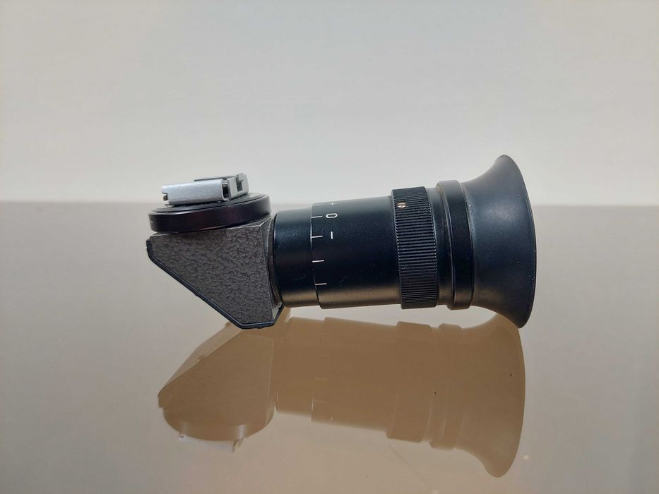 Vizor Pentacon 90°