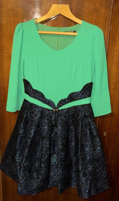 Продам Женские Платья