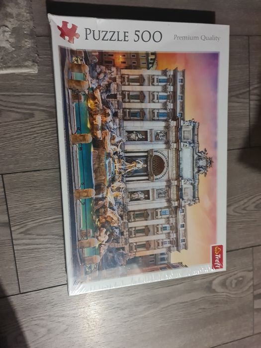 Vând puzzle nou sigilat