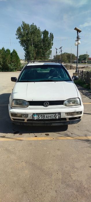 Гольф 3 боем 1,8,1996 года