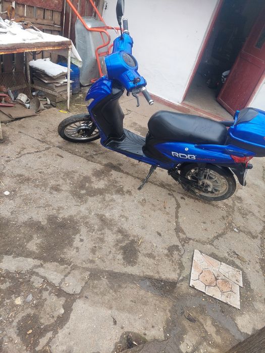 Scuter electric foarte bun