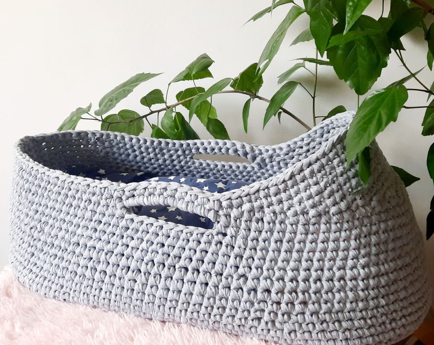 Плетено кошче/ кошница на Моисей