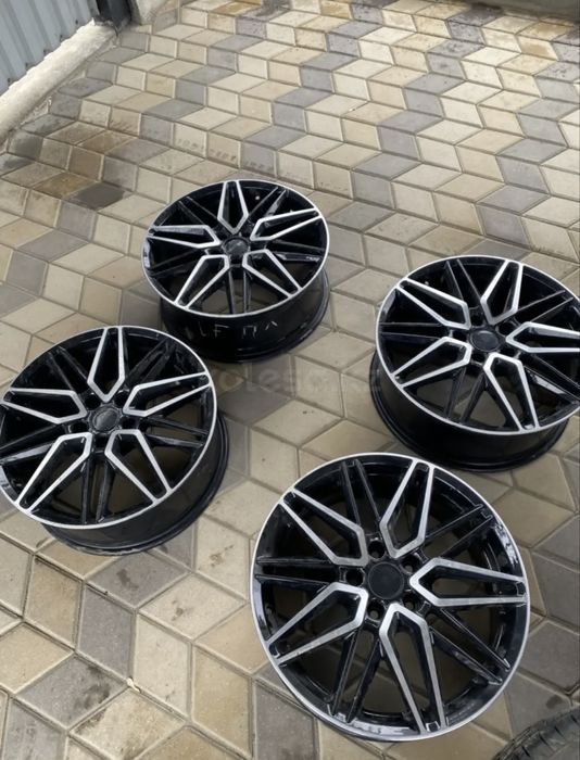 Комплект дисков R18