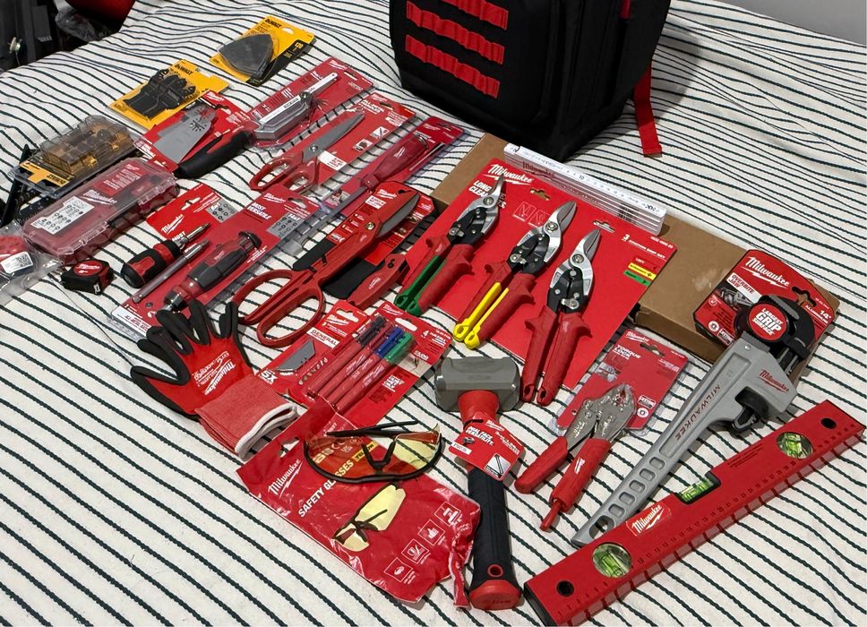 Набор новых фирменных инструментов milwauke USA