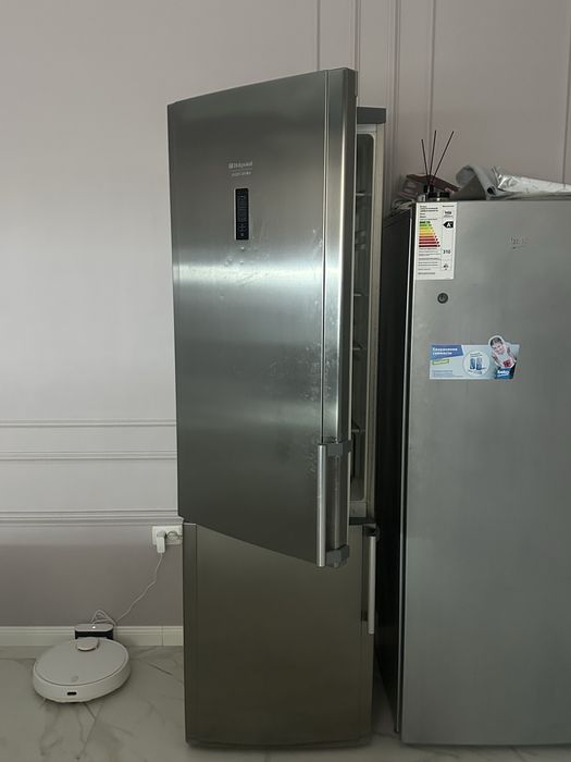 Холодильник хоть point Ariston