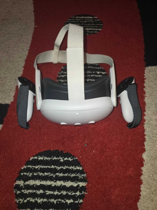 Vand meta quest 3 128gb ca nou, lentilele nu sunt zgariate sau arse
