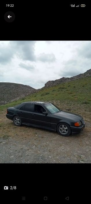 W 202 Mercedes. ( C ) Class