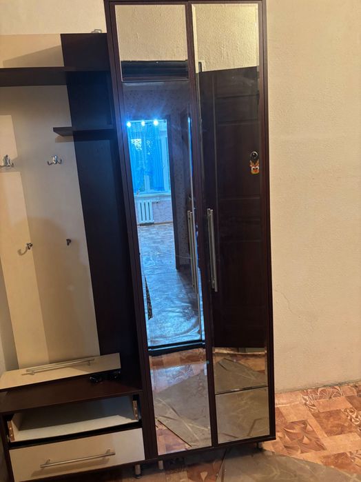 продам шкафы ,некоторые отдам даром