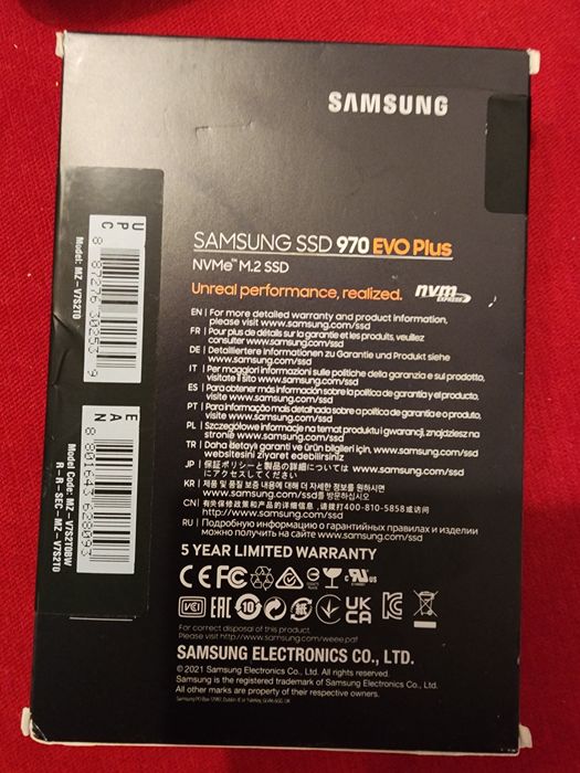 Vând  SSD Samsung 970 EVO PLUS