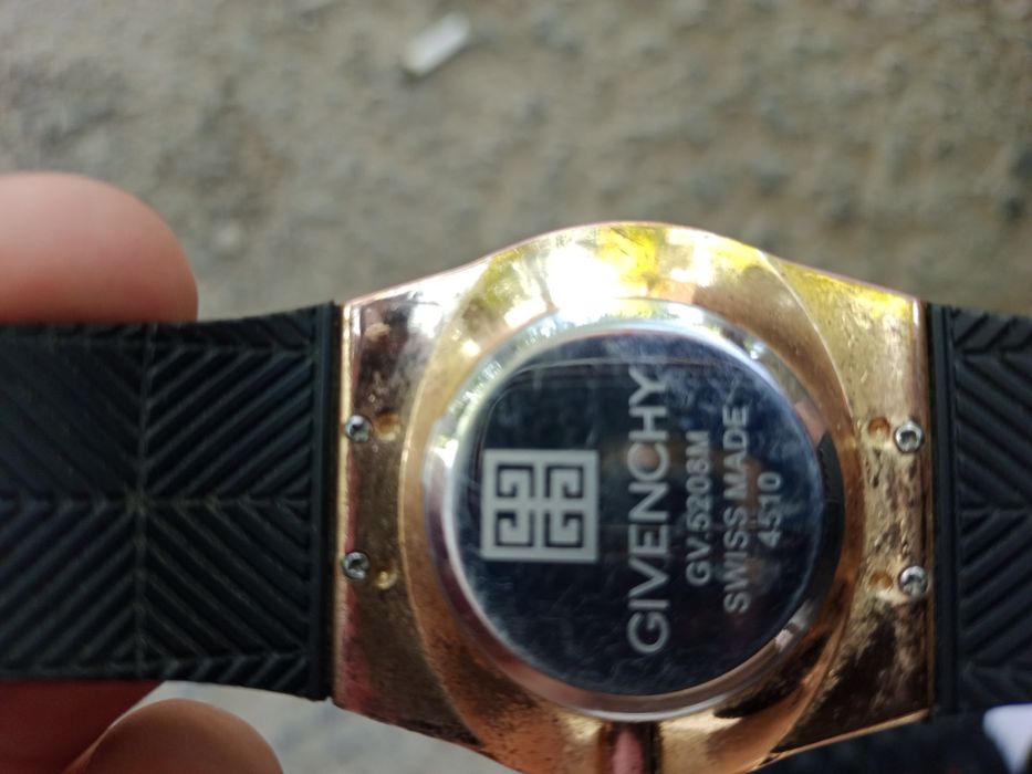 Givenchy GV. 5208M