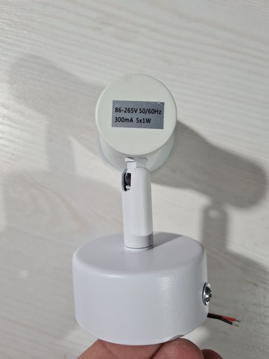 Продам совершенно новое освещение.