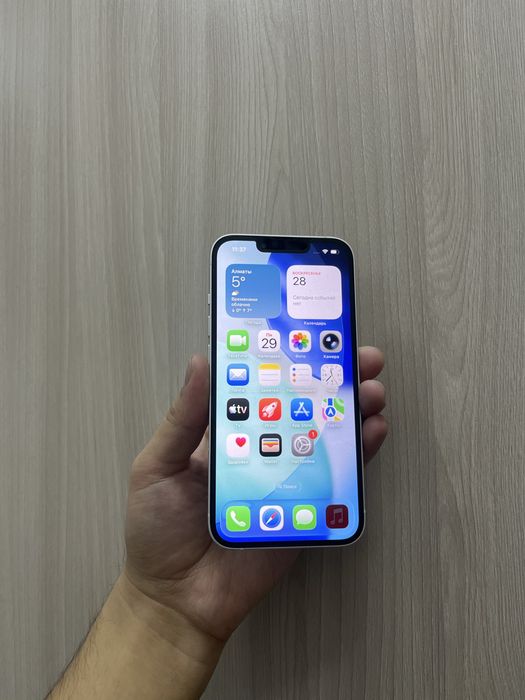 Продам Айфон 13 128GB