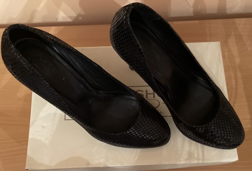 Дамски обувки естествена кожа