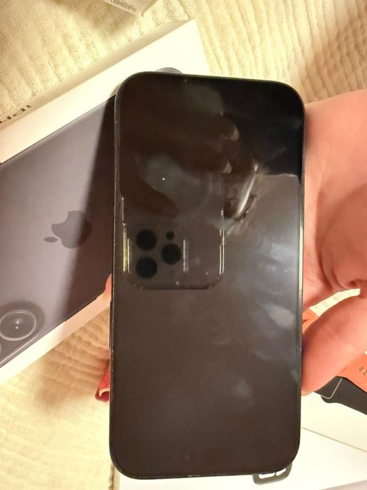 IPhone 16 128 + Apple watch 10 + MagSafe baterry