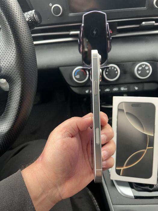 iPhone 16pro Max 256GB в идеальном состоянии