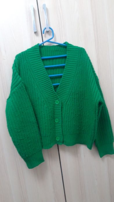 Продам тёплые вещи