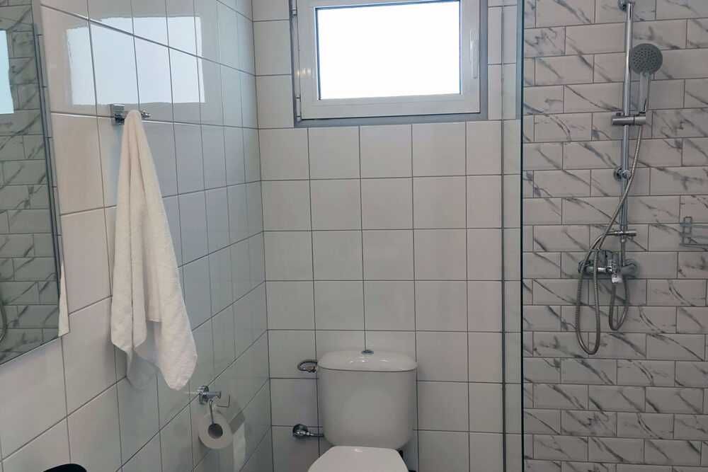 Апартамент 301 Мери - Керамоти, Гърция