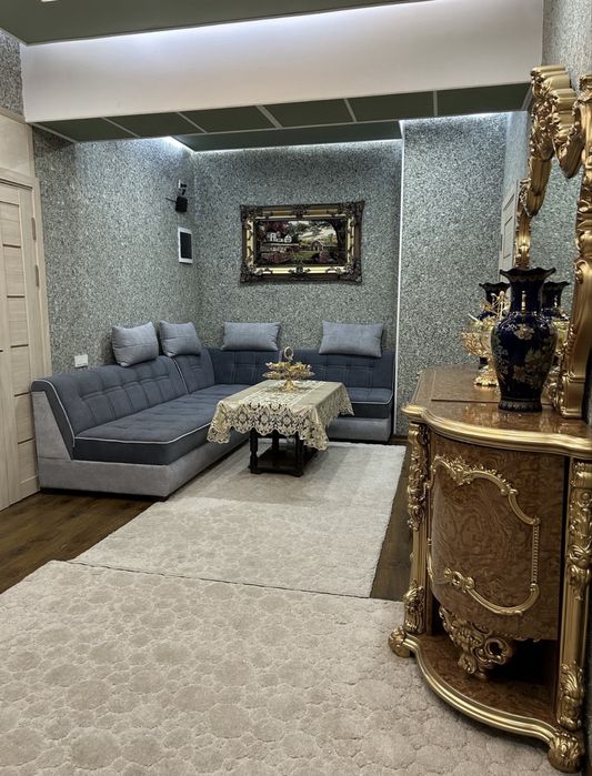 Продается своя 2-3/7/7 ELITE HOUSE