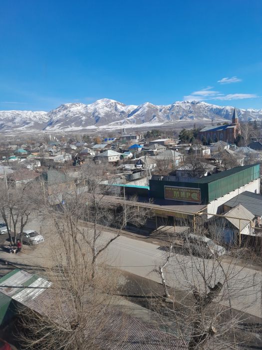 Срочно,продам в центре