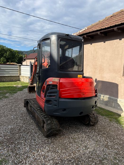 Vând minexcavator kubota kx101