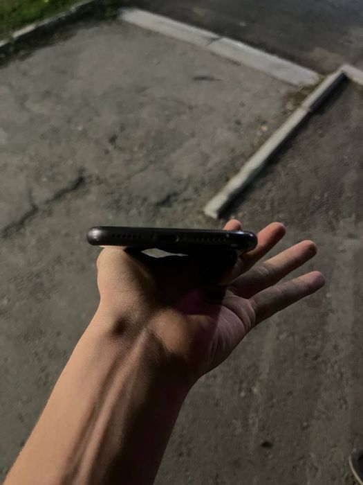 Iphone 11 128gb 74% akb