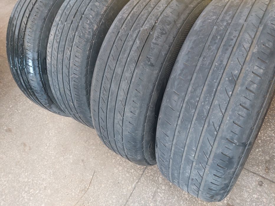Продам шины 215/60/16