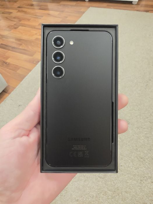 Samsung S23, 256GB garanție până în 2027