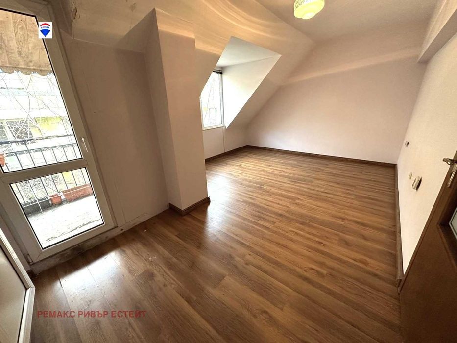 Мезонет с ГАРАЖ за продажба кв. Възраждане