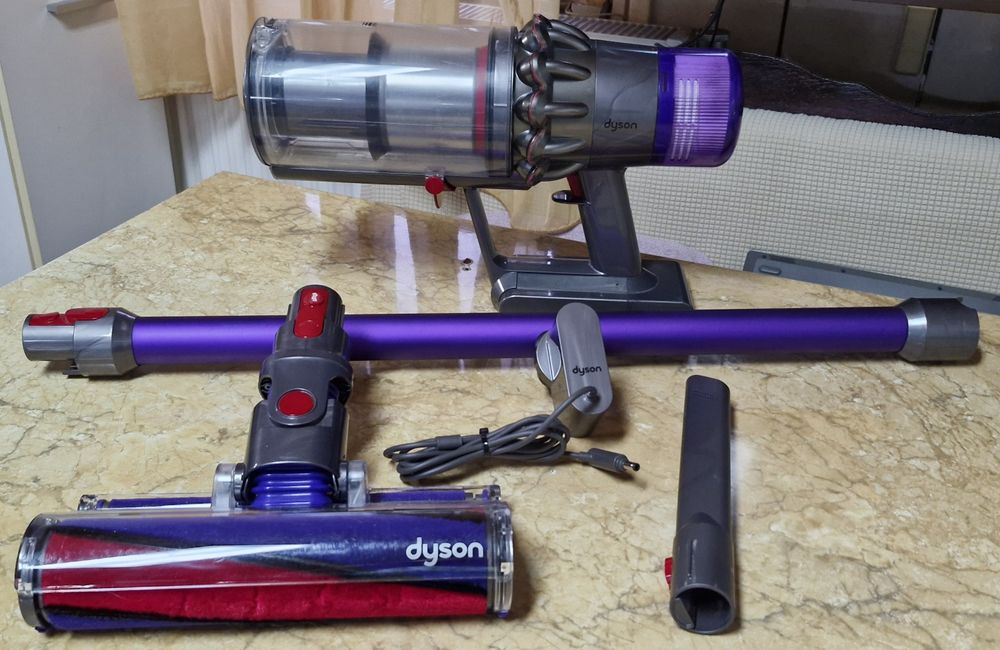 Dyson V11 Extra Drive