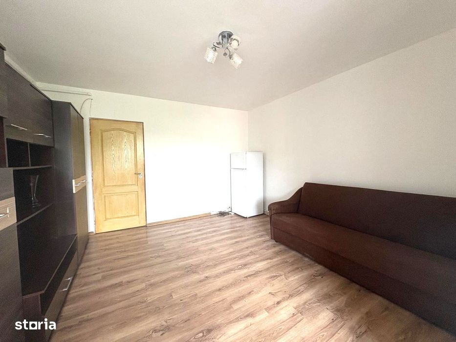 Garsoniera 30mp strada T.Vladimirescu mobilata 37.800eur neg