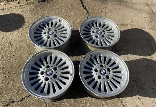 Продам диски Bmw 33 стиль R16