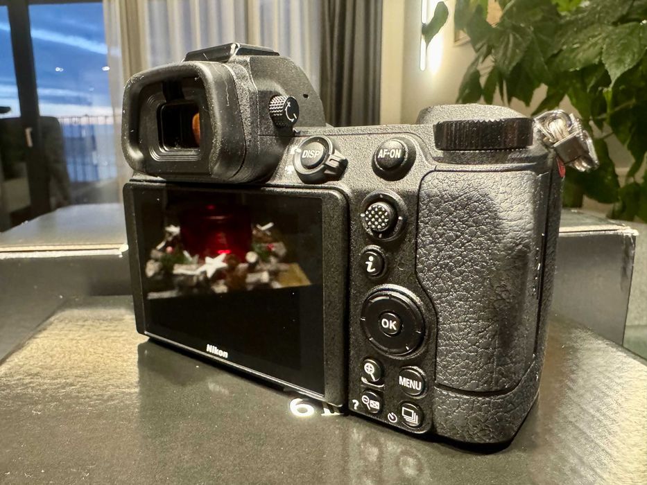 Nikon Z6 II + FTZ Adapter