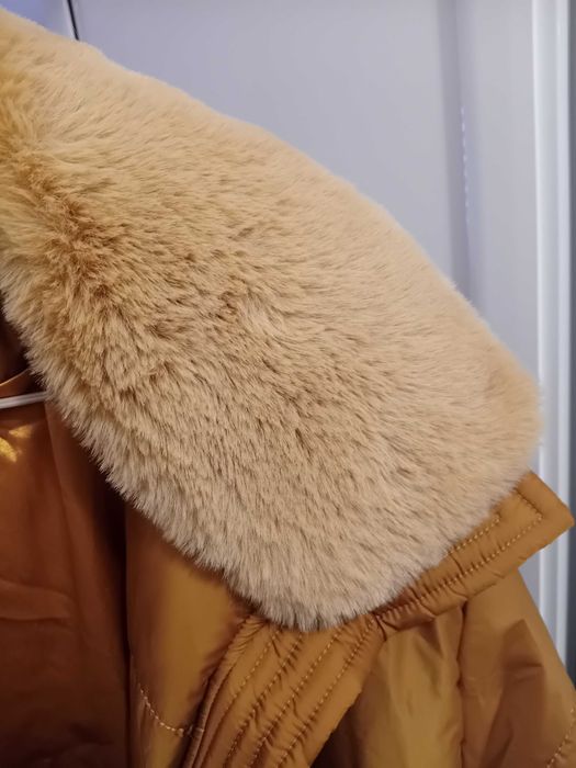 Дамско елегантно дълго яке ЮНОНА