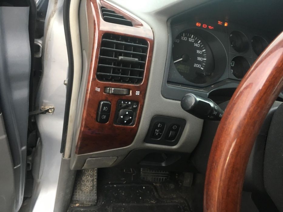 mitsubishi pajero 3.2 DID кожа навигация на части мицубиши пажеро