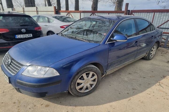Dezmembrez VW Passat B5.5 motor 1.9 TDI AVF injector bloc lumini macara geam cutie a4 b6 dezmembrari