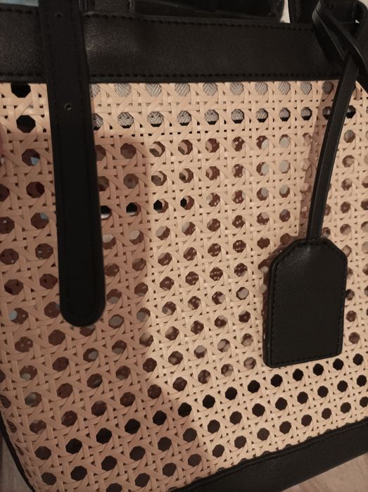 Летняя сумка с перфорацией