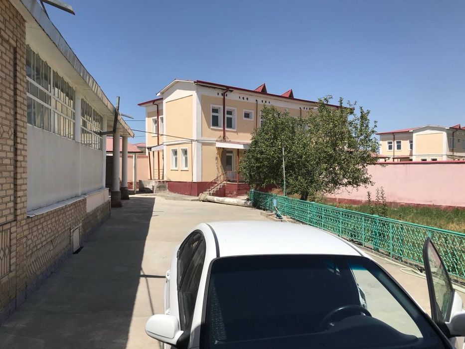 Котедж сотилади ! 4 соток Ал бухорий !