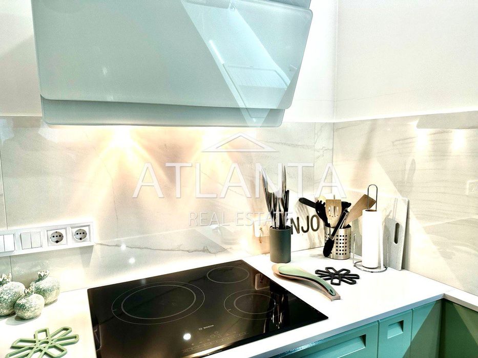 Продава се Двустаен апартамент в к.к. Св.Св. Константин и Елена - 104 кв.м за 2597 €/кв.м - Снимка #4