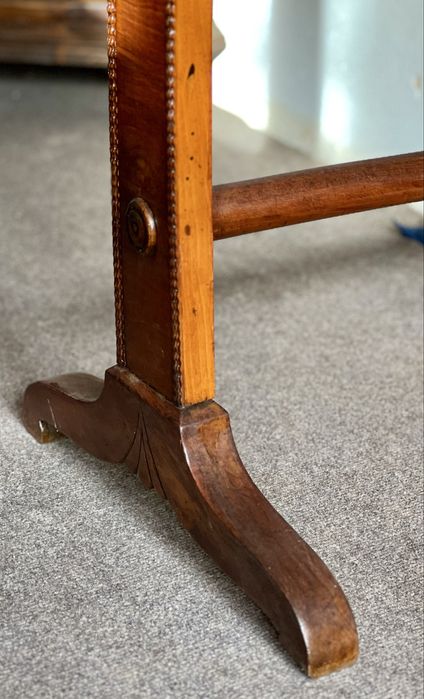 Masuță veche stil Biedermaier *** vintage / antic / vechi / retro ***
