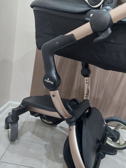Количка Mima xari