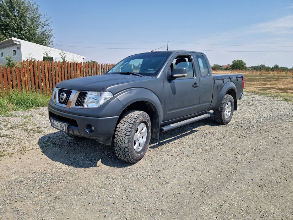 NISSAN Navara