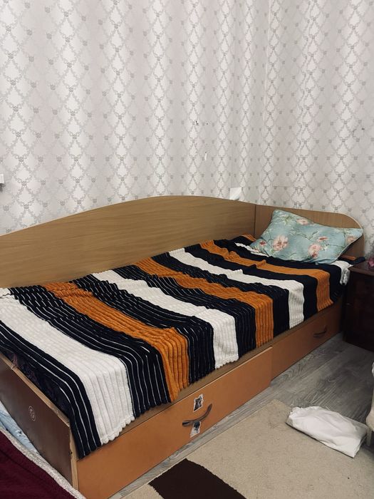 Продам кровать тахта
