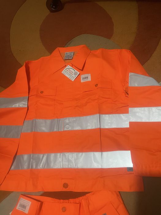 Salopeta de lucru noua